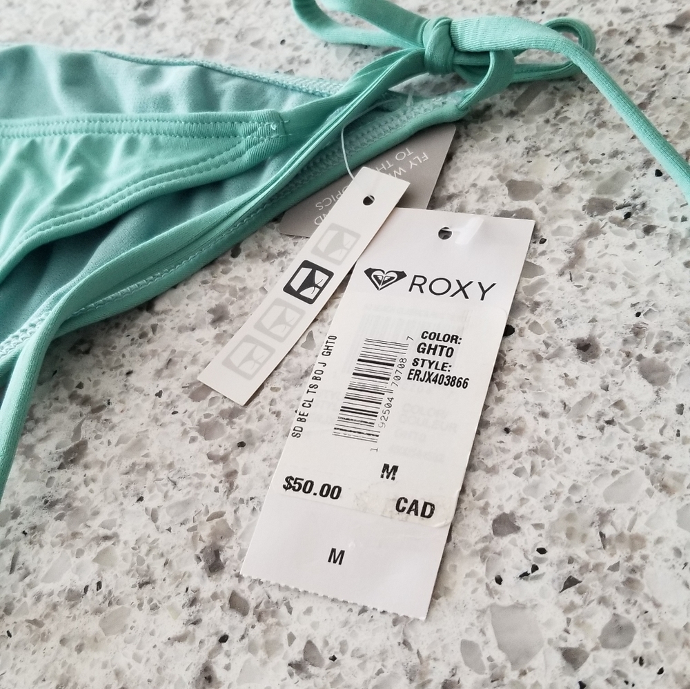 🌷3/$20 Roxy bikini bottoms - Picture 3 of 4